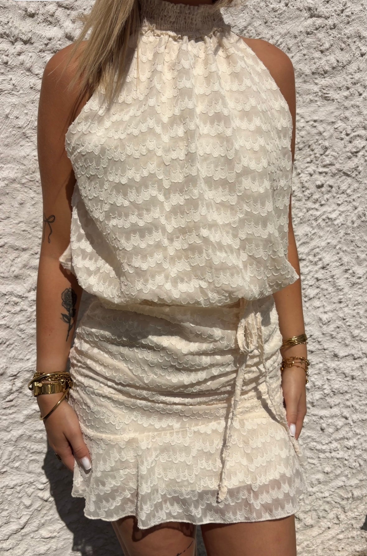 Robe chic col montant